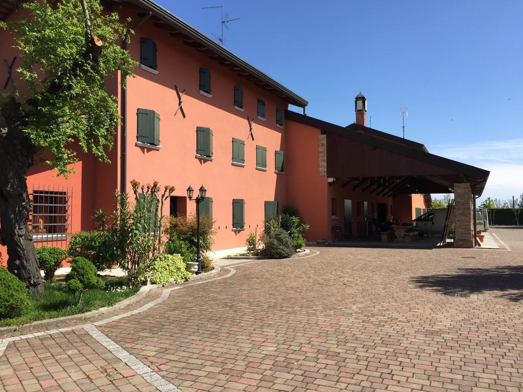 Bed and Breakfast Isola Di Wight San Michele al Tagliamento Esterno foto